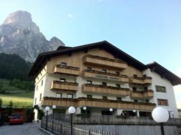 Pradat Hotel 3*